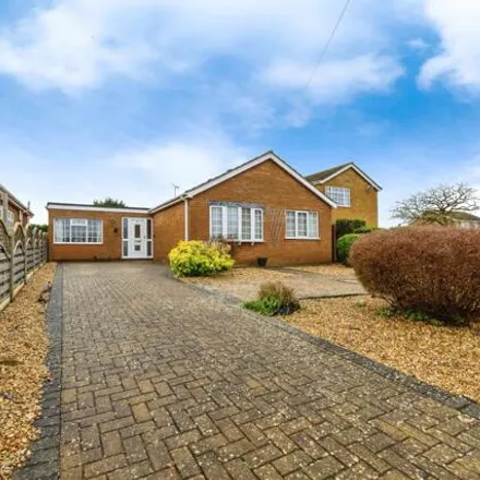 Buy this 3 bed house on The Chalfonts in Branston, LN4 1UA