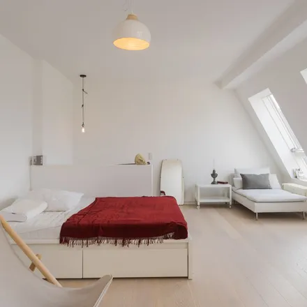 Rent this 3 bed apartment on Krossener Straße 13 in 10245 Berlin, Germany