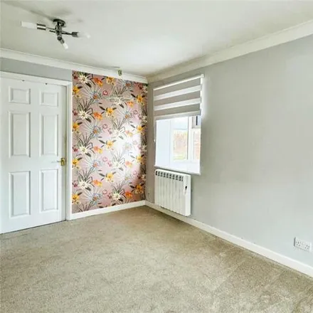 Image 7 - Southampton Close, Eastbourne, BN23 5RP, United Kingdom - Apartment for sale