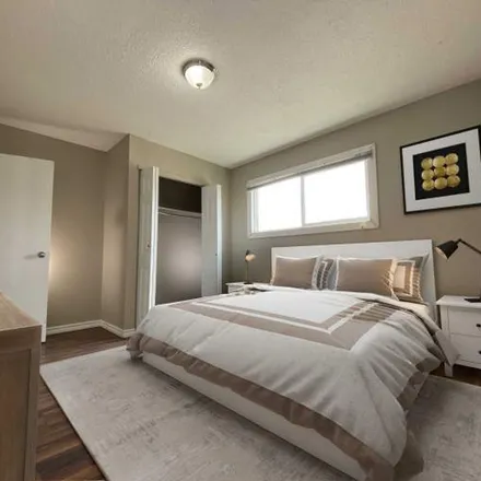 Image 1 - SDC, Avenue W South, Saskatoon, SK S7M 0V5, Canada - Apartment for rent