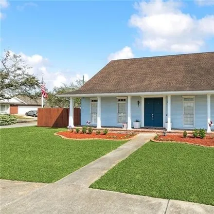 Buy this 4 bed house on 4116 Saint Elizabeth Drive in Kenner, LA 70065