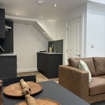 Rent this 1 bed apartment on Peel Street in Sheffield, S10 2PN