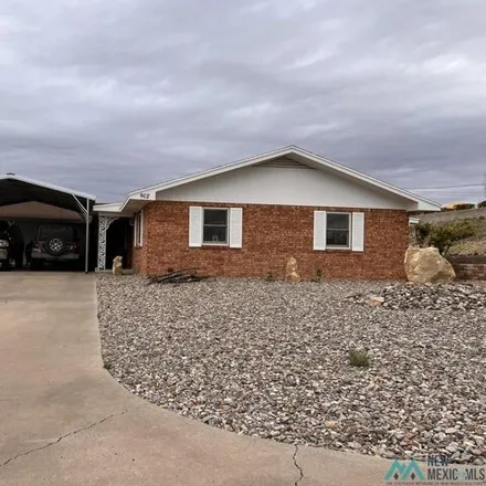 Image 1 - 902 Grape Street, Truth or Consequences, NM 87901, USA - House for sale