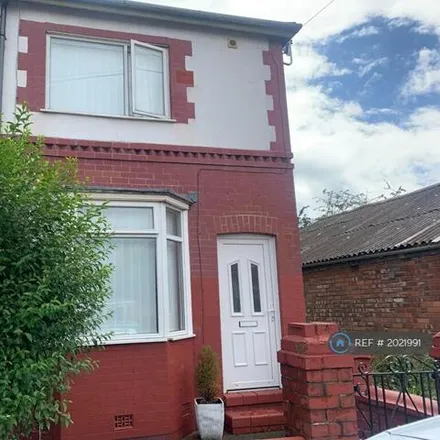 Rent this 2 bed house on Leicester Street in Stockport, SK5 6NS