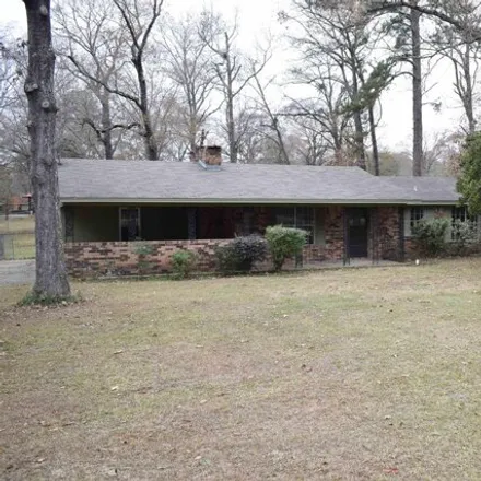 Buy this 2 bed house on 364 Cleveland Street in Bastrop, LA 71220