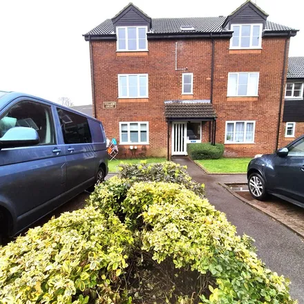 Rent this 1 bed apartment on Twyford Road in Jersey Farm, Sandridge