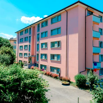 Rent this 2 bed apartment on Chemin de l'Union 10 in 1008 Prilly, Switzerland