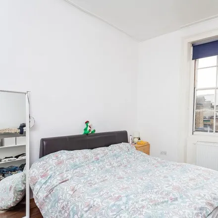 Image 5 - Longdan, Parkway, London, NW1 7BP, United Kingdom - Apartment for rent