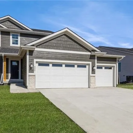 Buy this 3 bed house on 325 Nw Rosemont Cir in Waukee, Iowa