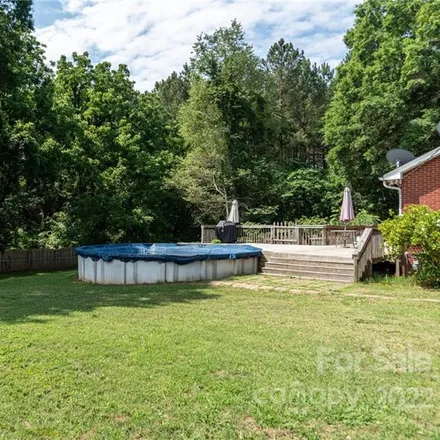 Image 3 - 15308 Beatties Ford Road, Huntersville, NC 28078, USA - House for sale