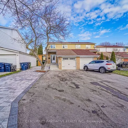 Rent this 3 bed duplex on 26 Burkwood Crescent in Toronto, ON M1B 1M4