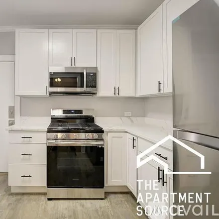 Image 3 - 1352 W Carmen Ave, Unit 1S - Apartment for rent