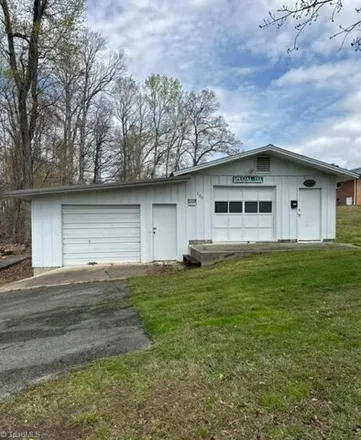 Image 9 - 134 Cheek Drive, Davidson County, NC 27360, USA - House for sale