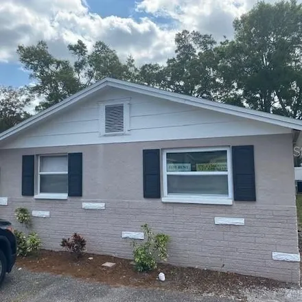 Rent this 2 bed house on 621 Lake Palm Drive in Largo, FL 33771