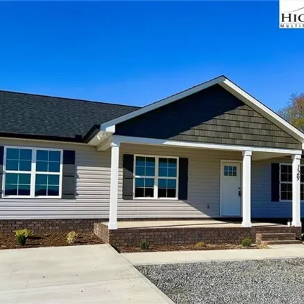 Buy this 3 bed house on 98 Dogwood Ridge in Alleghany County, NC 28675