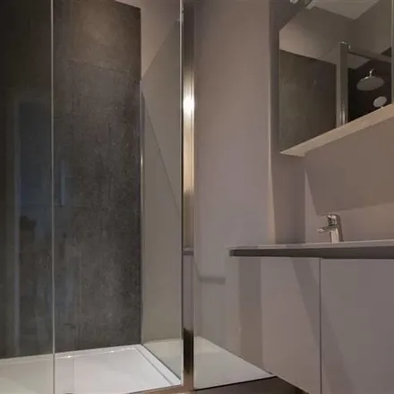 Rent this 1 bed apartment on Rue du Pot d'Or 56 in 4000 Grivegnée, Belgium