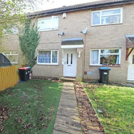 Buy this 2 bed townhouse on Forest Rise in Milton Keynes, MK6 5EU