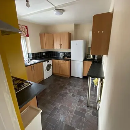 Rent this 4 bed apartment on SMITHDOWN RD/GRANVILLE RD in Smithdown Road, Liverpool