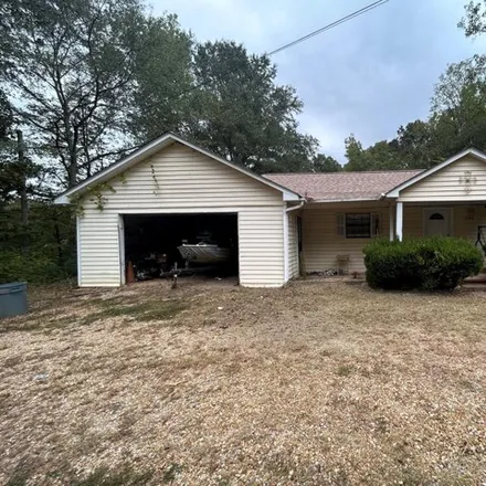 Buy this 3 bed house on Mobile Street in Saltillo, MS 38866
