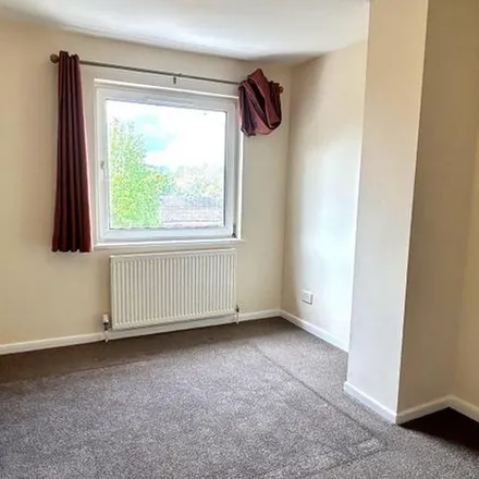 Rent this 3 bed townhouse on Leeson Walk in Harborne, B17 0LU