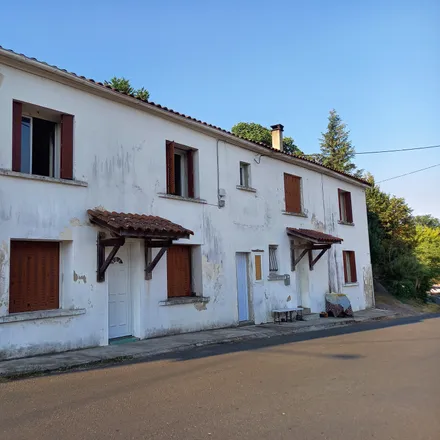 Buy this 4 bed house on 37 Rue du Marché in 47330 Castillonnès, France