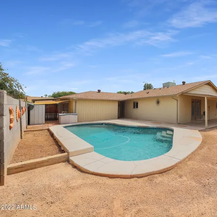 Buy this 3 bed house on 8432 North 56th Avenue in Glendale, AZ 85302