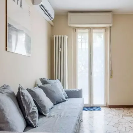 Image 4 - Viale Giovanni da Cermenate - Apartment for rent