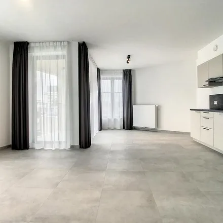 Rent this 2 bed apartment on Provinciestraat 219 in 2018 Antwerp, Belgium