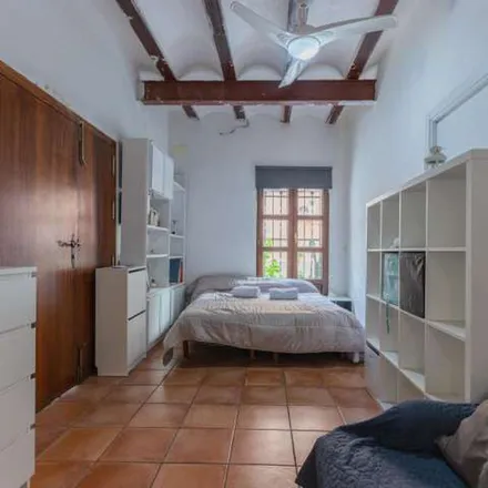 Rent this 1 bed apartment on Carrer de Ramon de Rocafull in 3, 46011 Valencia