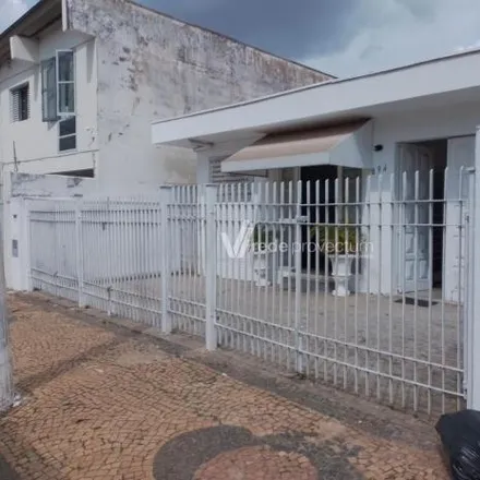 Buy this 3 bed house on Escola Estadual Dom Nery in Rua Erasmo Braga 555, Jardim Chapadão