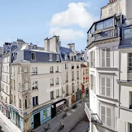 Image 5 - 1 Avenue Victoria, 75004 Paris, France - Apartment for rent