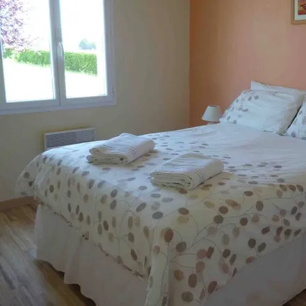 Rent this 4 bed house on 17120 Mortagne-sur-Gironde