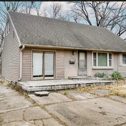 Buy this 4 bed house on 7530 Southwest 15th Street in Des Moines, IA 50315