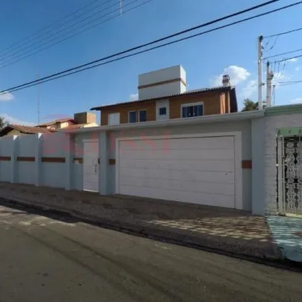 Buy this 4 bed house on Rua Vinte e Sete in Rio Claro, Rio Claro - SP