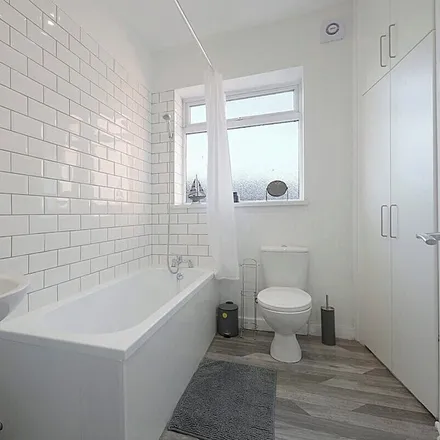 Image 2 - Blyth, NE24 2NX, United Kingdom - Apartment for rent