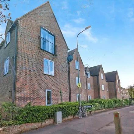 Rent this 1 bed apartment on 27 Water Eaton Road in Sunnymead, Oxford