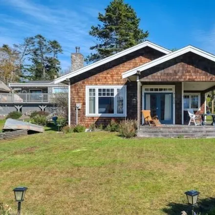 Image 3 - 608 Freemans Lane, Point Roberts, Whatcom County, WA 98281, USA - House for sale