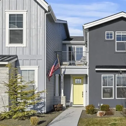 Buy this 4 bed house on 1830 East State Avenue in Meridian, ID 83642