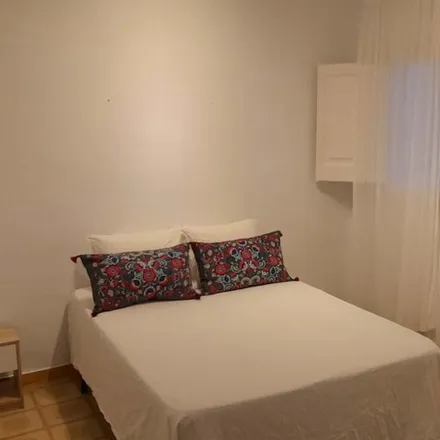 Image 1 - Carrer de Girona, 157-159, 08037 Barcelona, Spain - Room for rent