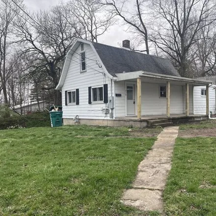 Buy this 3 bed house on 239 Columbia Avenue in New Castle, IN 47362