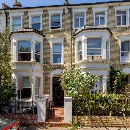 Image 3 - 18 Warbeck Road, London, W12 8NT, United Kingdom - Apartment for rent