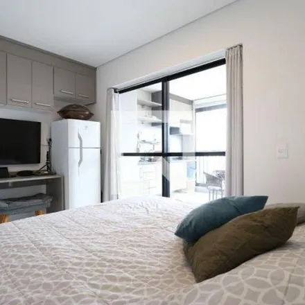 Buy this 1 bed apartment on Rua Javaés 415 in Bairro da Luz, São Paulo - SP