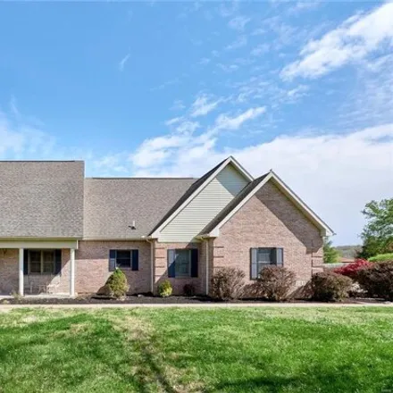 Buy this 5 bed house on 1654 County Road 618 in Cape Girardeau, MO 63755