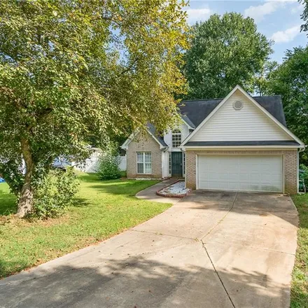 Buy this 3 bed house on 5110 Rosemede Drive in Silverstone, Charlotte