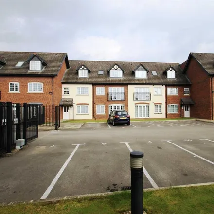 Rent this 2 bed apartment on Chelford in Knutsford Road / Dixon Drive, Knutsford Road