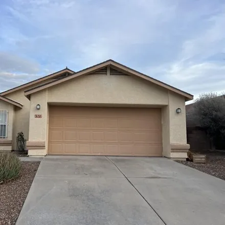 Buy this 3 bed house on 1354 North Thunder Ridge Drive in Tucson, AZ 85745