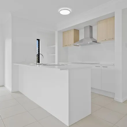 Image 5 - Donaldson Road, Plainland QLD 4342, Australia - Apartment for rent