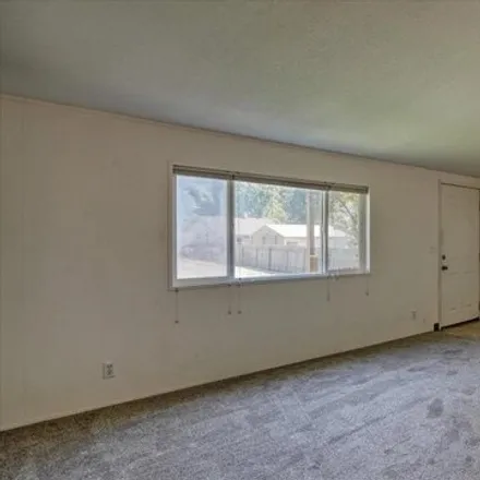 Image 4 - 9211 N Wall St, Spokane, Washington, 99218 - Apartment for sale