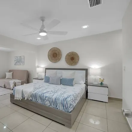Rent this 3 bed house on Sunny Isles Beach