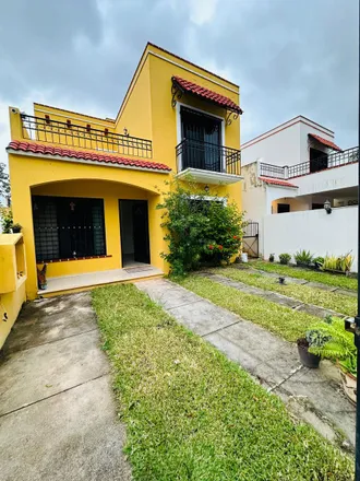 Rent this 2studio house on Avenida Santiago de Compostela in Gran Santa Fe II, 77534 Cancún